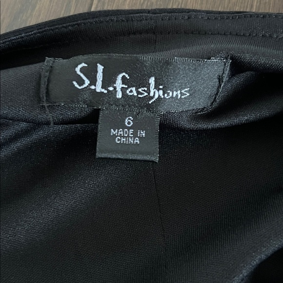 SL Fashions Black Lace Midi Dress - Picture 7 of 11